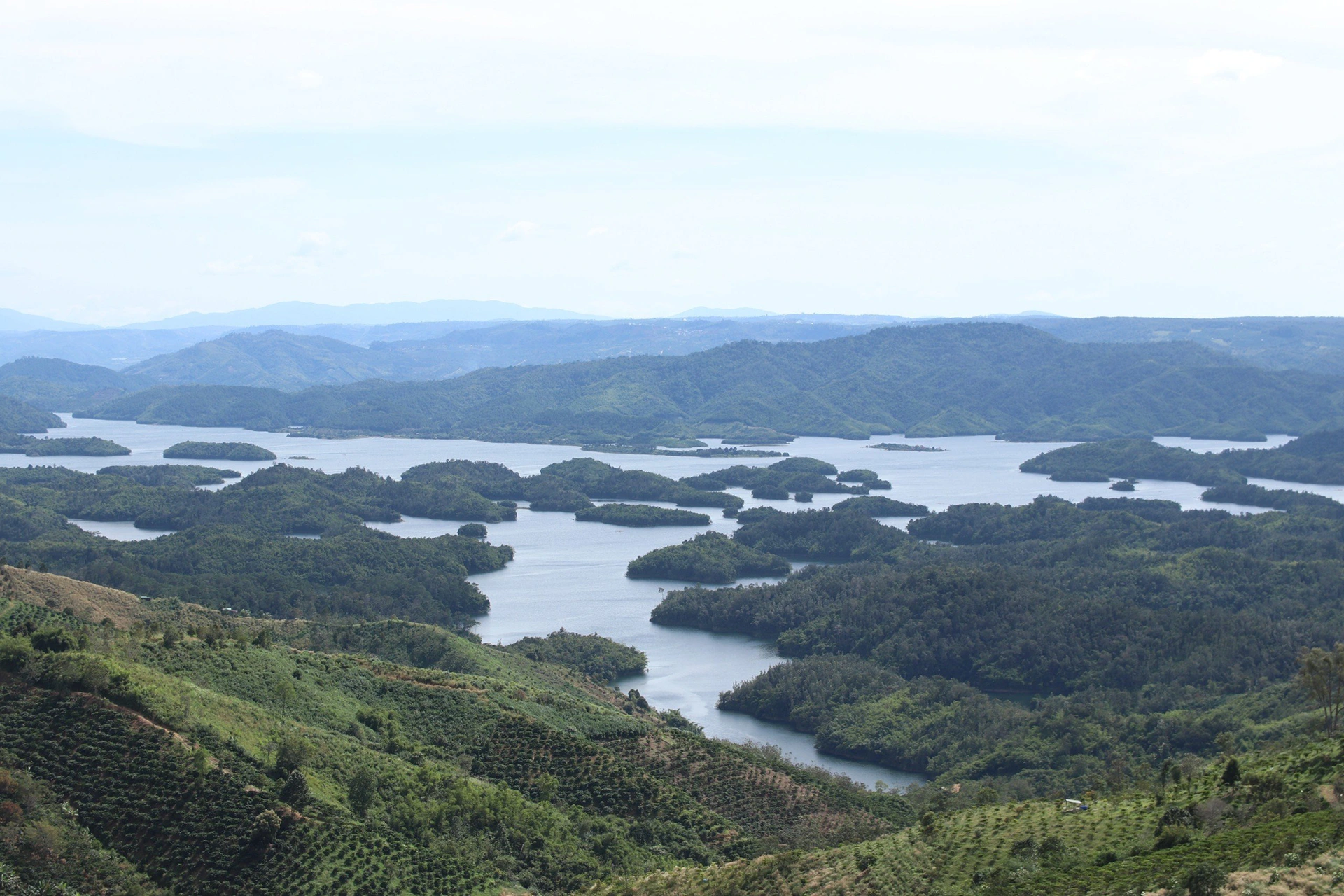 Le charme féérique du lac Tà Dùng à Dak Nông